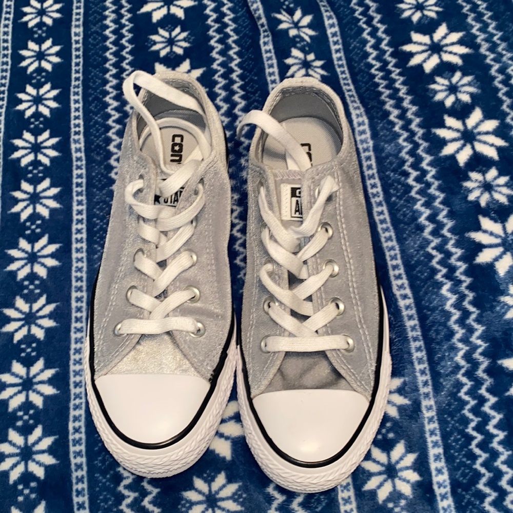 Brand new womens converse  all star